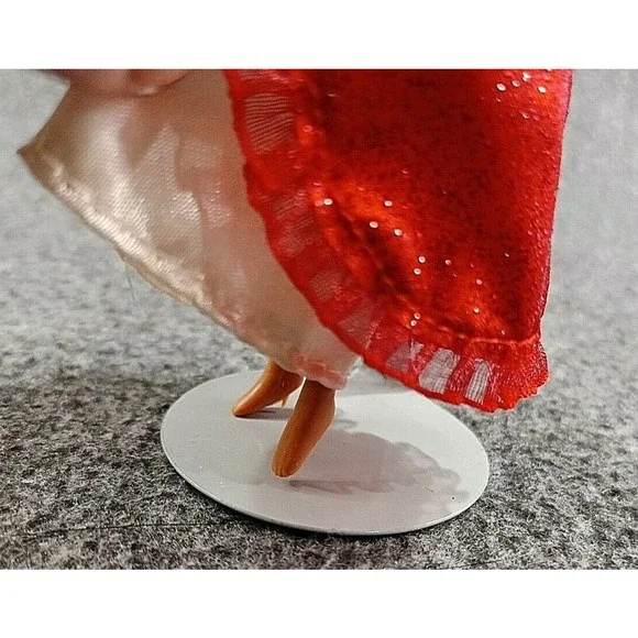 RARE Lot of 3Elena of Avalor Disney Store Exclusive Set 6" Doll w/ Outfit Figure - Picture 10 of 10